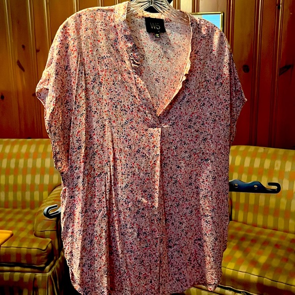 Multi-colored soft top size Large. Great for work - Picture 1 of 4